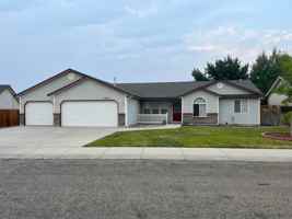 featured image of 2632 W Carlton St
