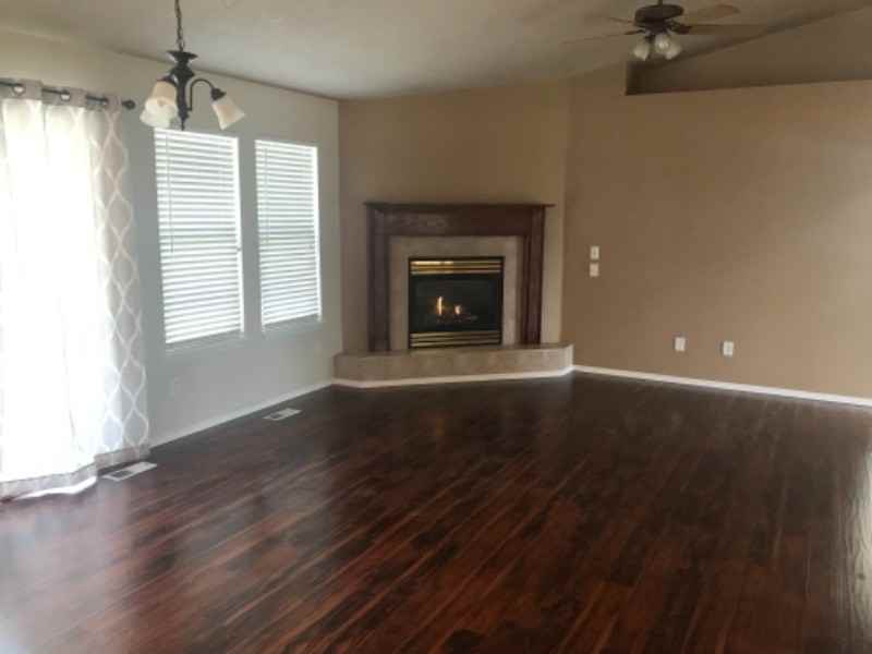2632 W Carlton St - Photo 4 of 22