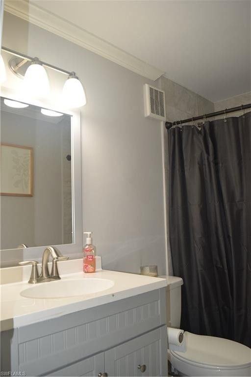 5342 Treetops Dr - Photo 4 of 14
