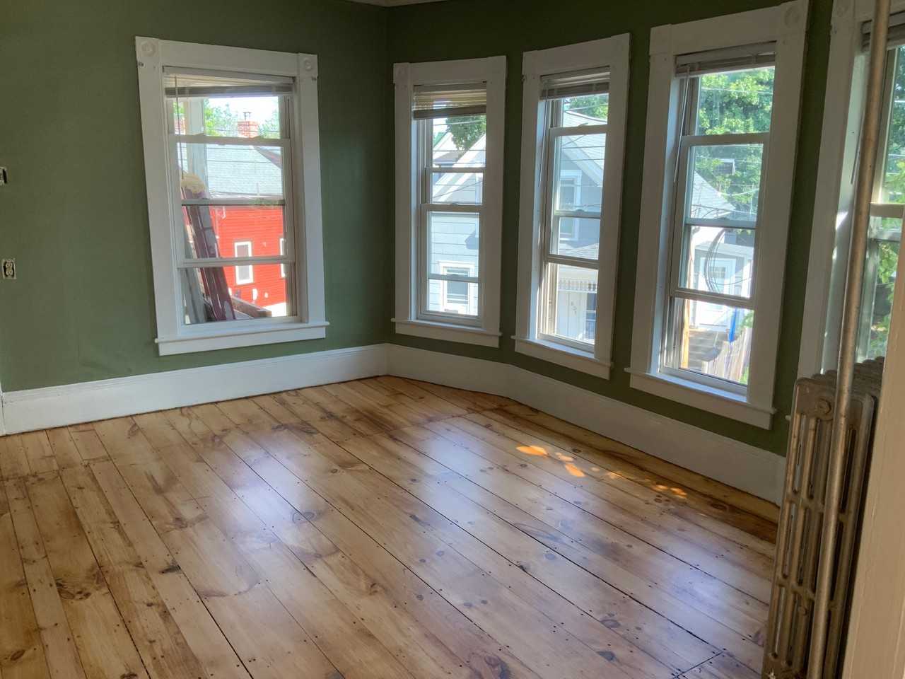 31 South St - Photo 3 of 12