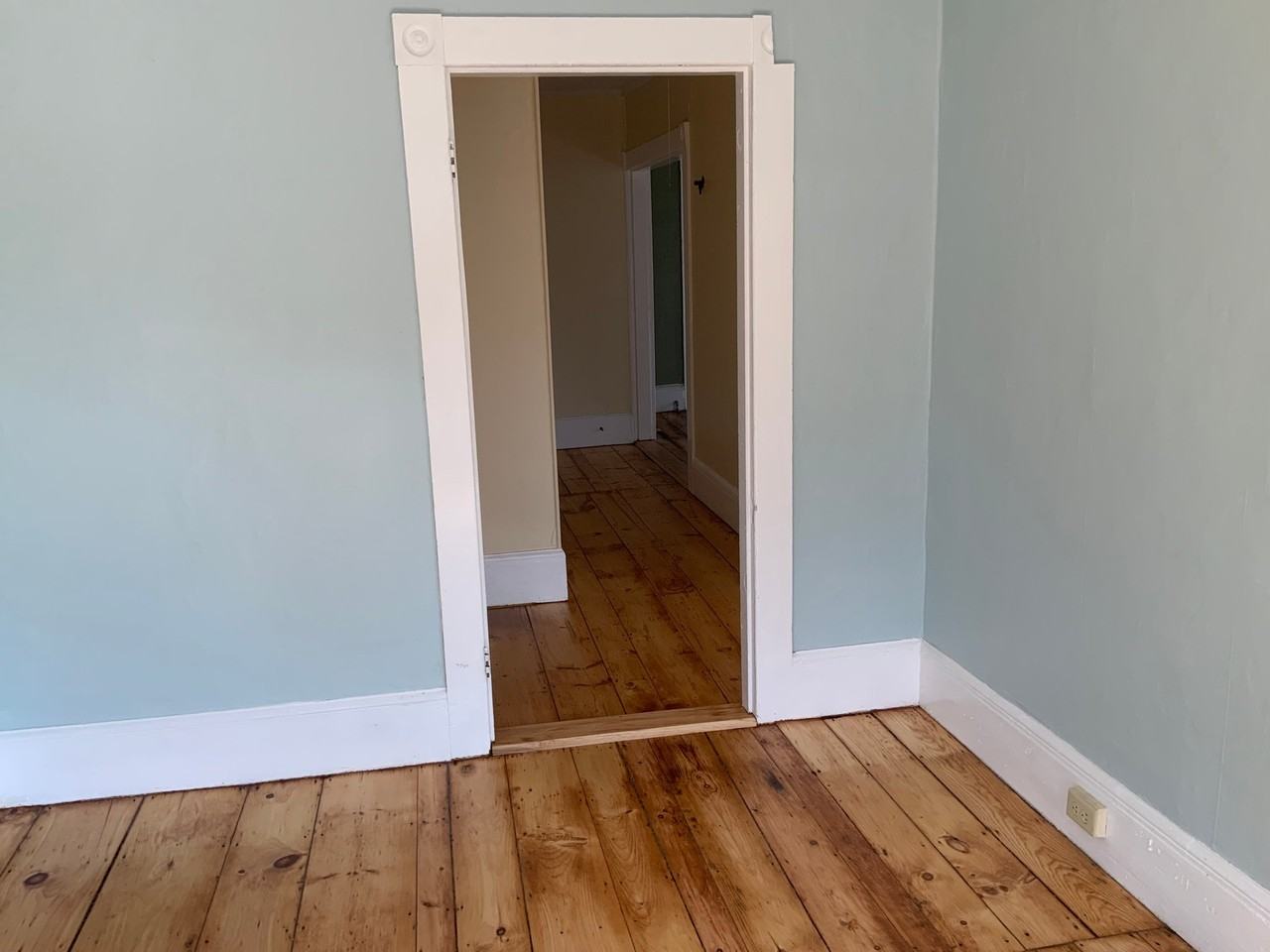 31 South St - Photo 4 of 12