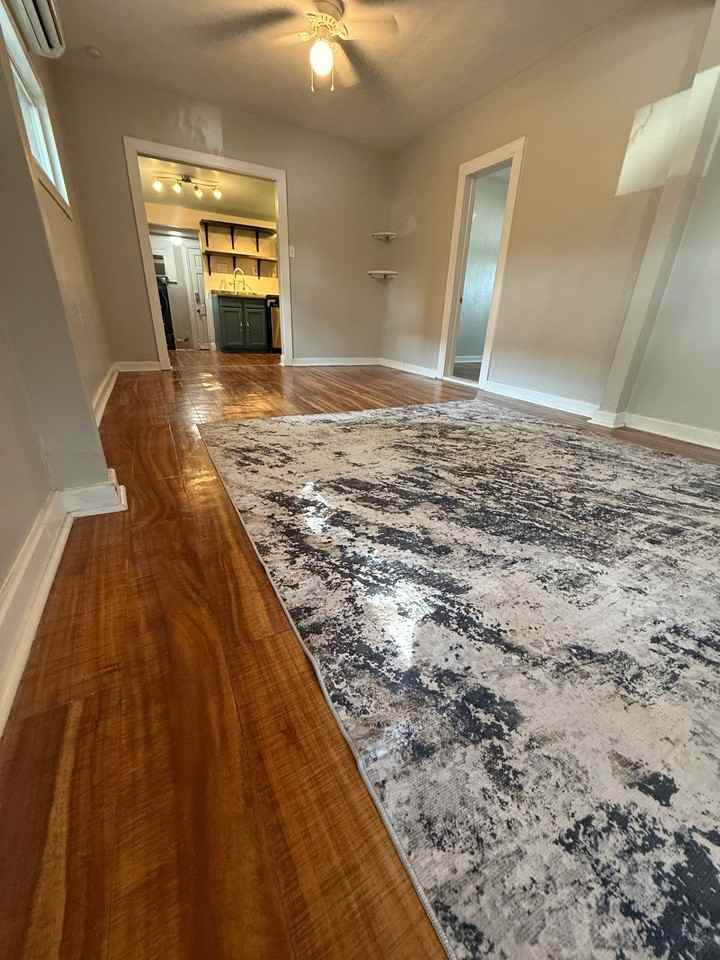 1432 Kingston Ave - Photo 4 of 36