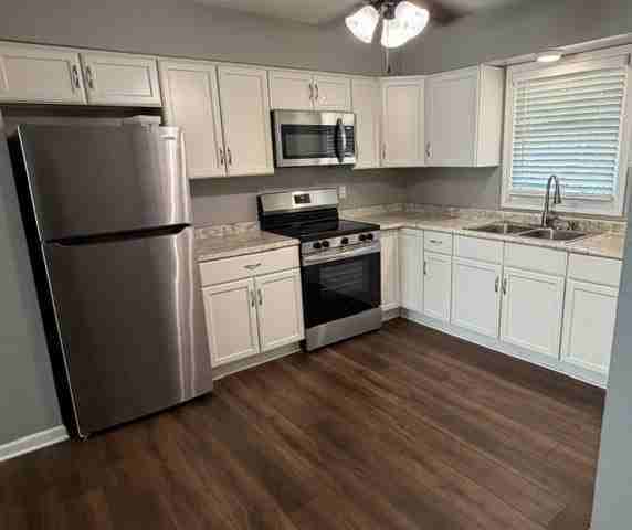 14000 S Marybrook Dr #3