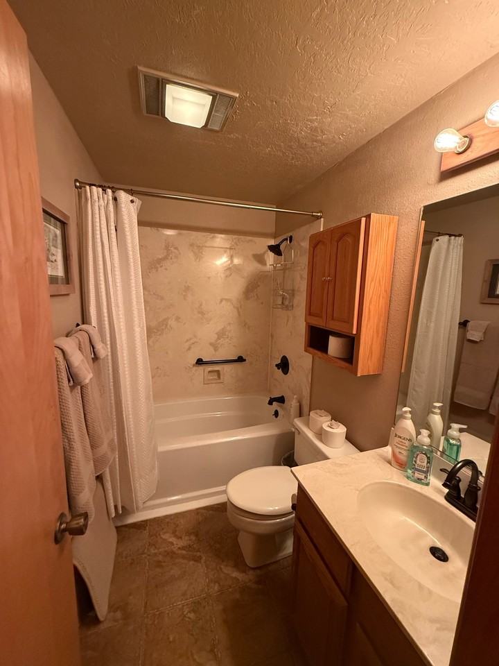 11 Mammoth Mountain Rd #2 - Photo 6 of 14