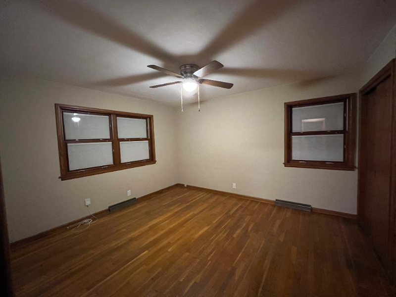 601 E Mumford Dr - Photo 7 of 21