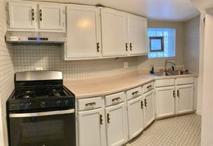 2513 W Pershing Rd - Photo 1 of 1