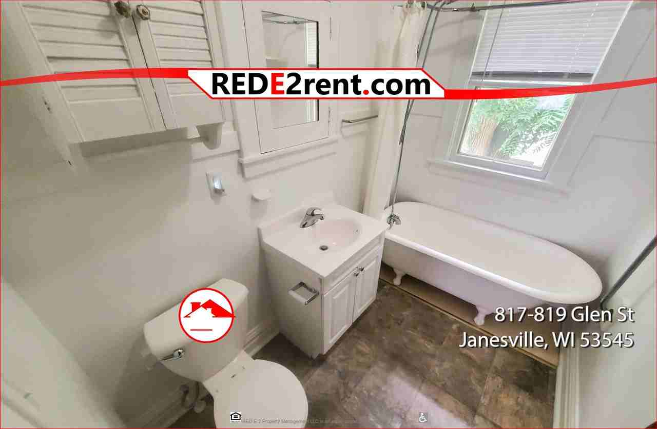 817 Glen St #817 - Photo 7 of 8