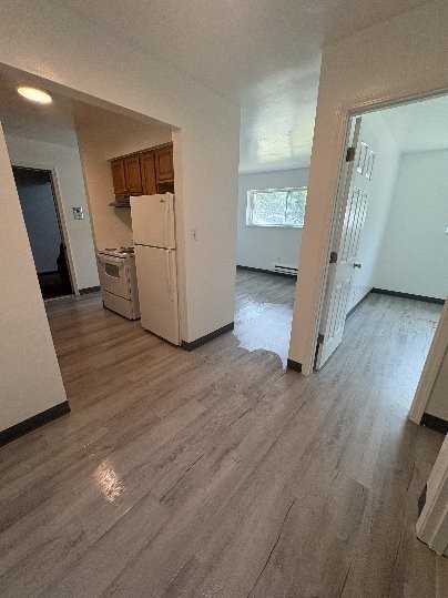 750 Michigan Ave E #4 - Photo 6 of 16