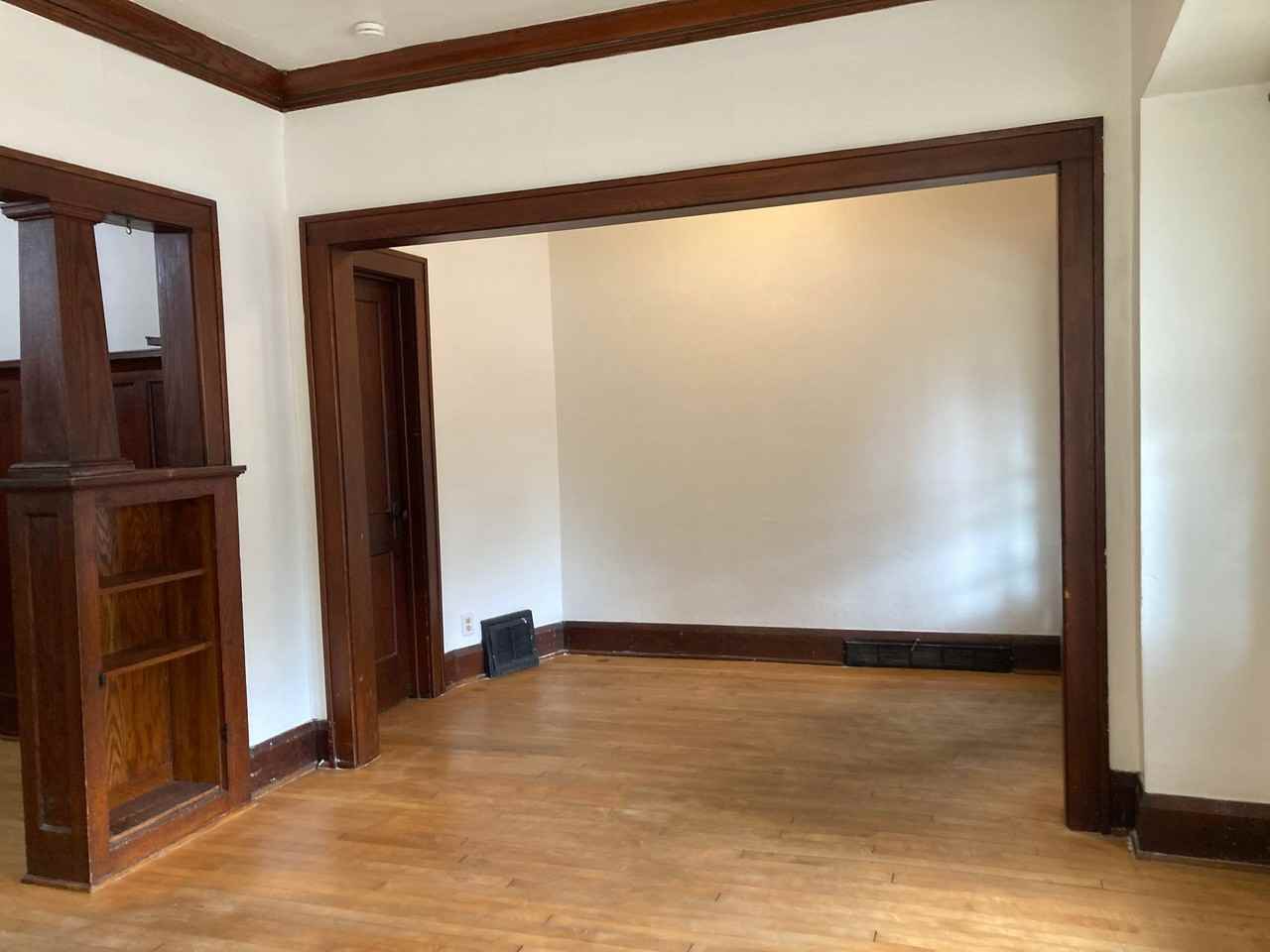 3131 N Fratney St - Photo 6 of 22