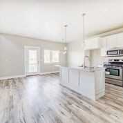 738 Sw - Photo 5 of 24