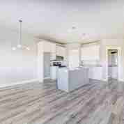 738 Sw - Photo 6 of 24