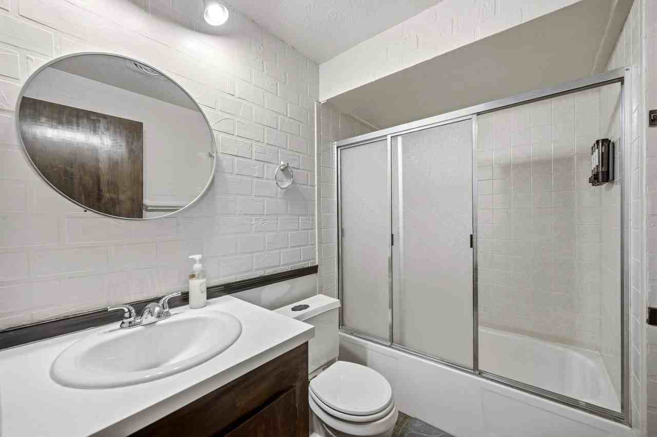 3438 W 133rd St - Photo 6 of 11