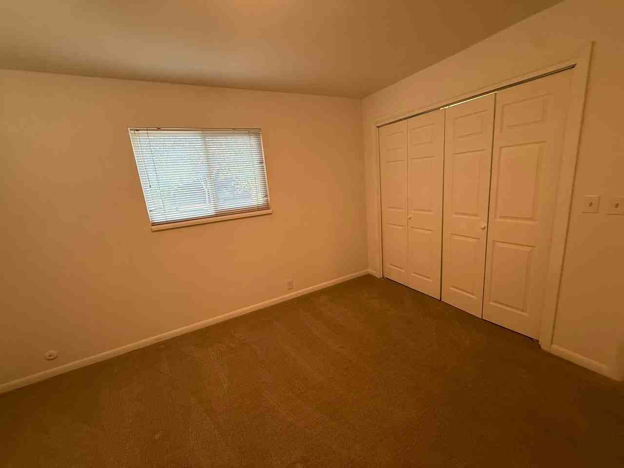 2258 E Claybourne Ave #A - Photo 4 of 17