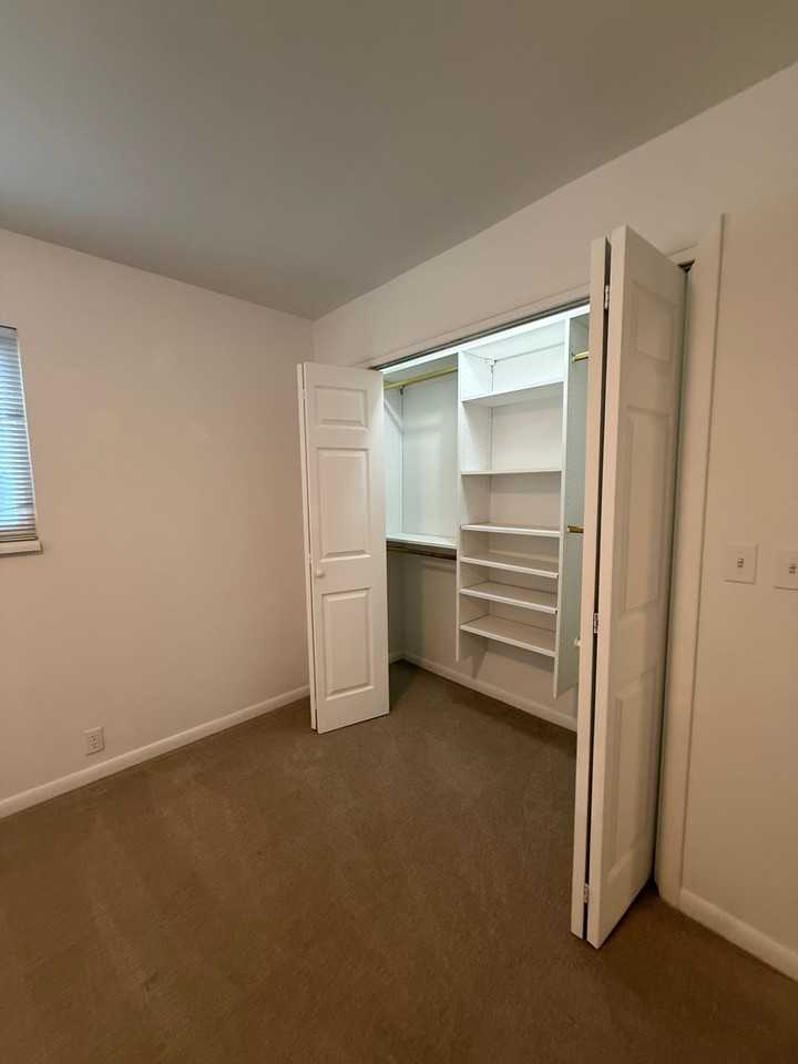 2258 E Claybourne Ave #A - Photo 5 of 17