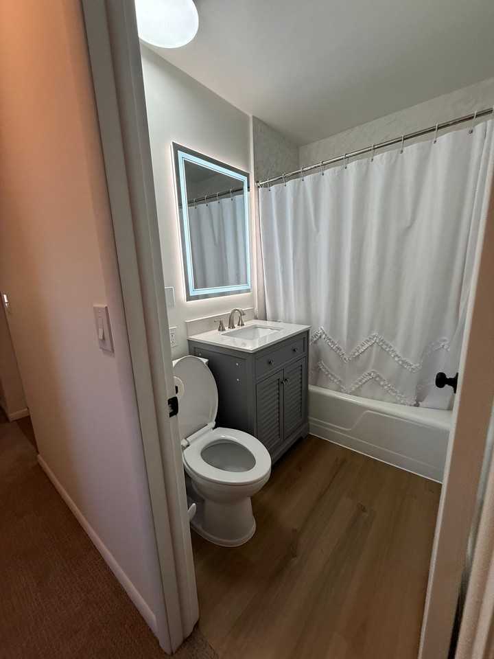 2258 E Claybourne Ave #A - Photo 6 of 17