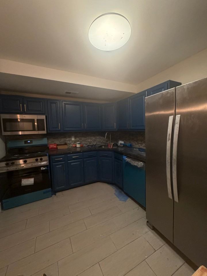 60 College Dr #60 - Photo 2 of 10