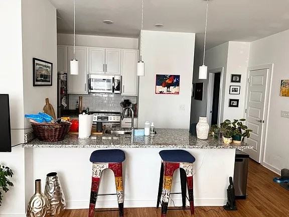 107 W 13th St #A - Photo 5 of 10