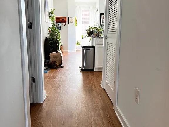 107 W 13th St #A - Photo 7 of 10