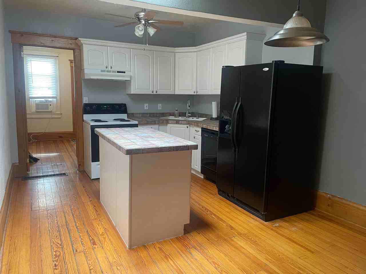 3455 Decatur St - Photo 3 of 9