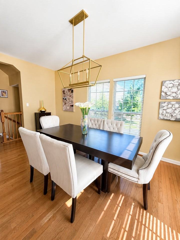 15201 Torbay Way - Photo 2 of 10