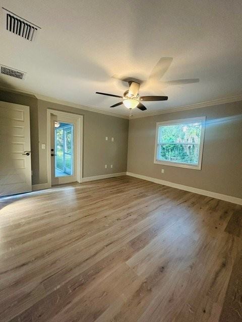 4668 Adderton Ave - Photo 5 of 20