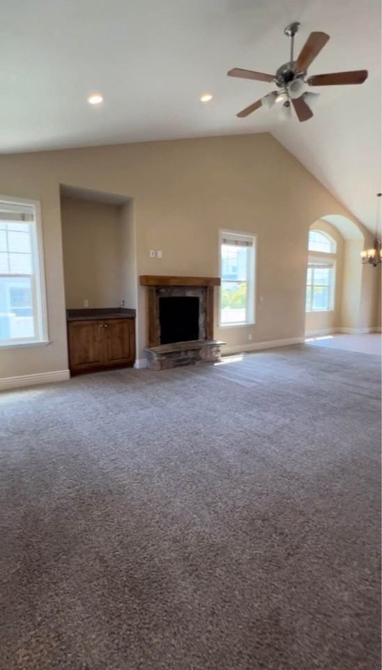 2049 W Sunflower Ln - Photo 2 of 20