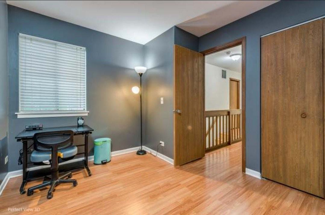 249 Brittany Dr - Photo 3 of 20