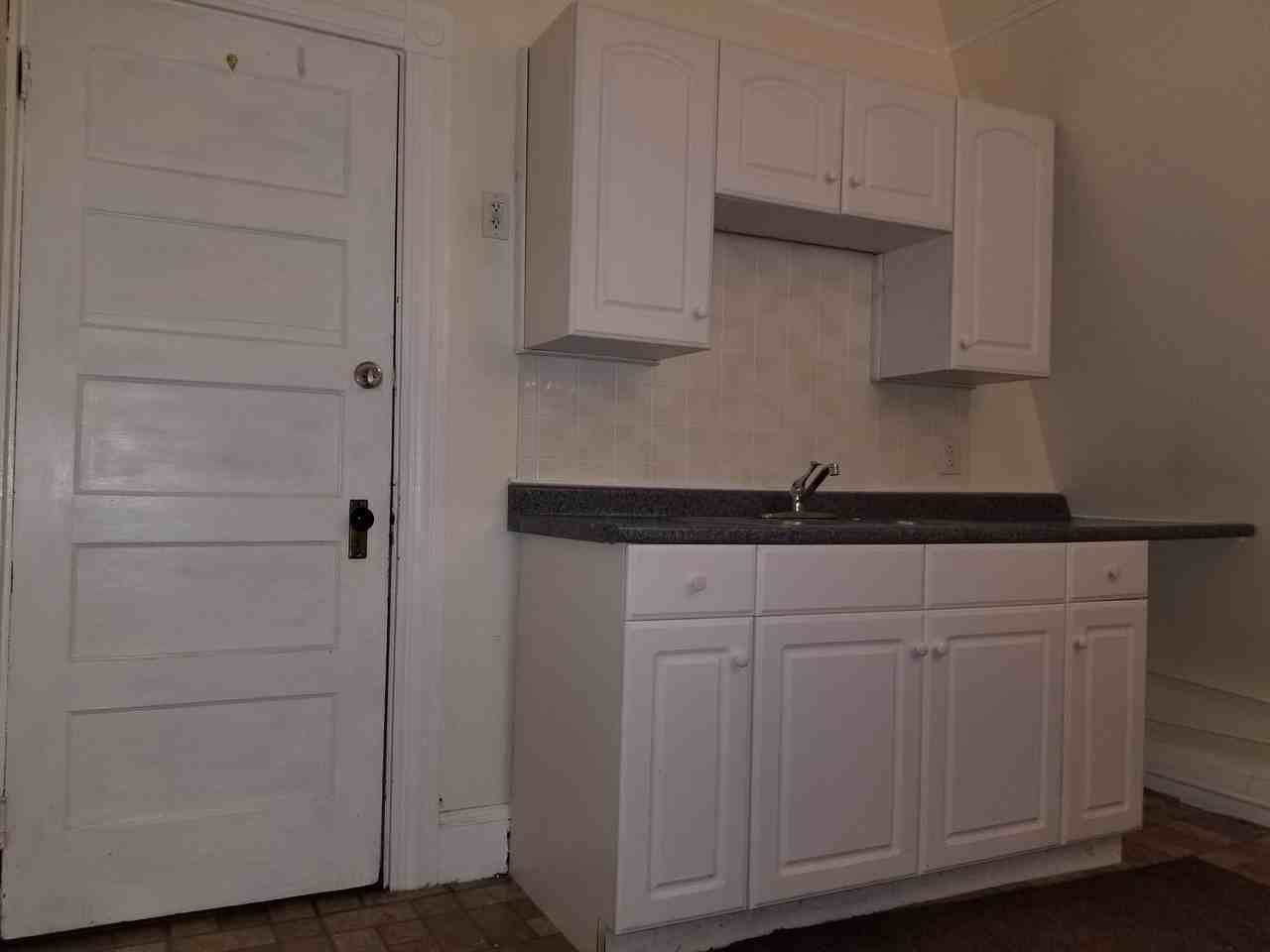 3 Doane Ave #3 - Photo 6 of 10