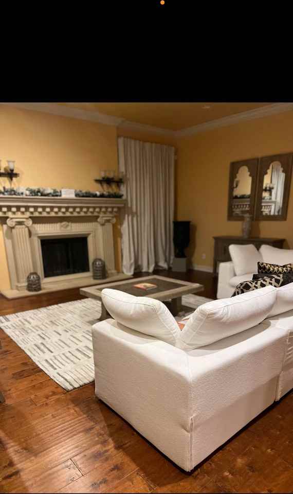 4600 Lacosta Dr - Photo 4 of 7