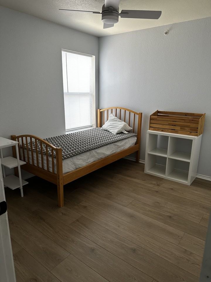 10702 Mathom Lndg #3