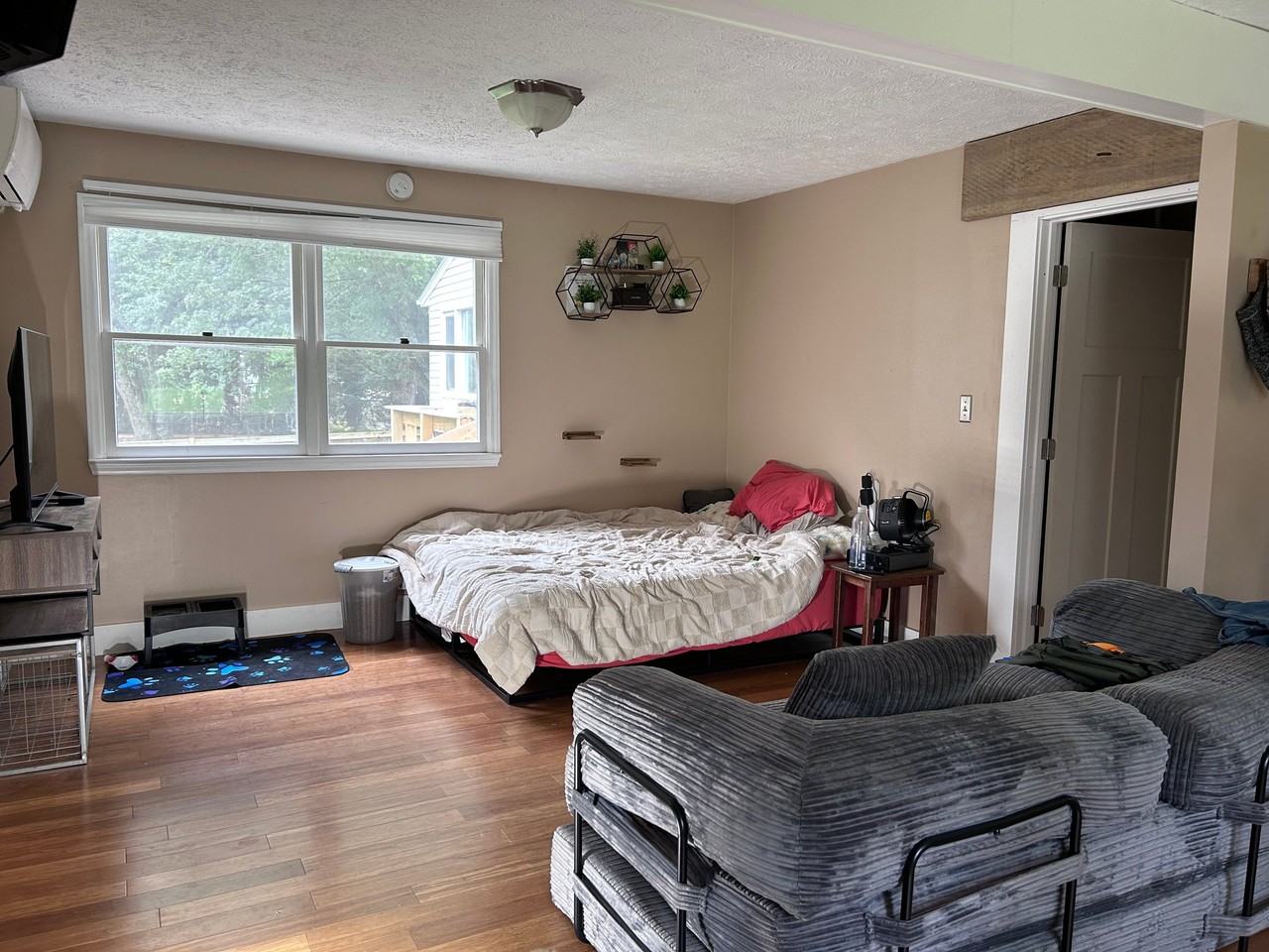 113 Castlerock Dr #A - Photo 5 of 10
