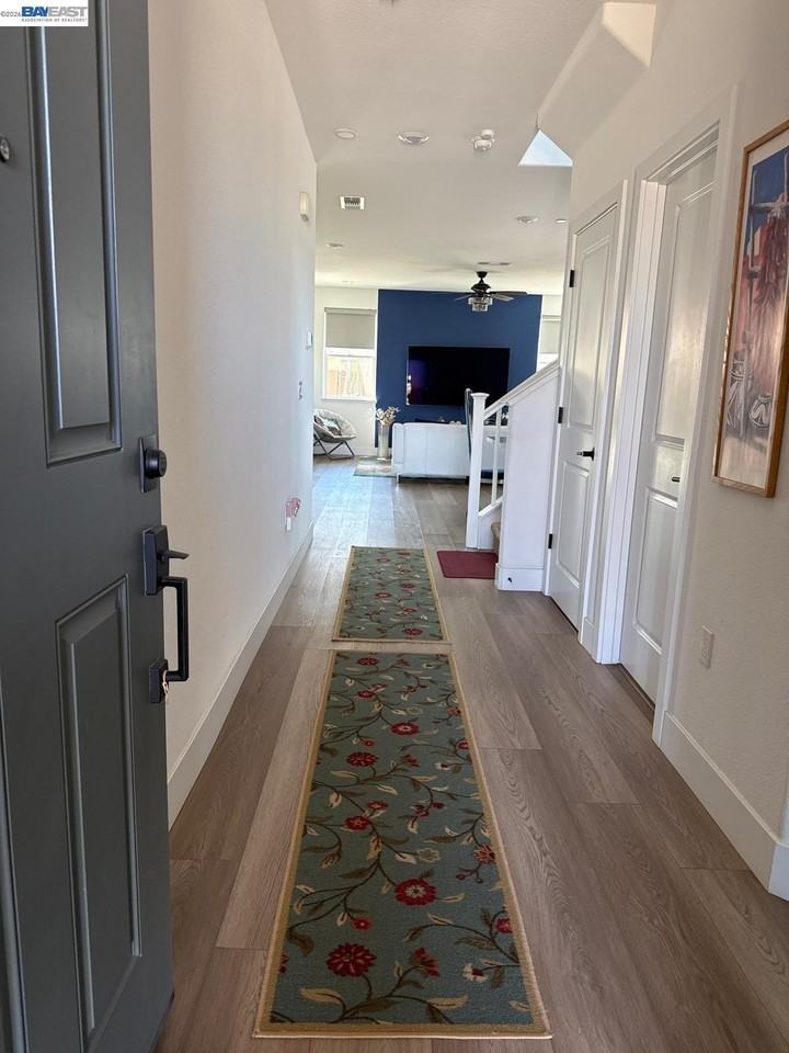1509 Adelsheim Ave - Photo 2 of 21