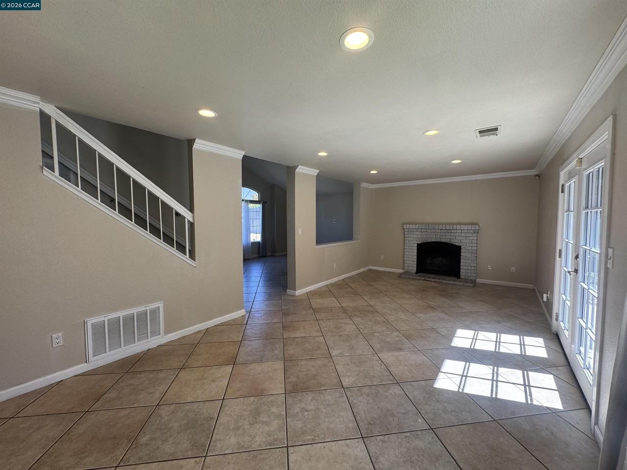 4109 Richard Way - Photo 5 of 16