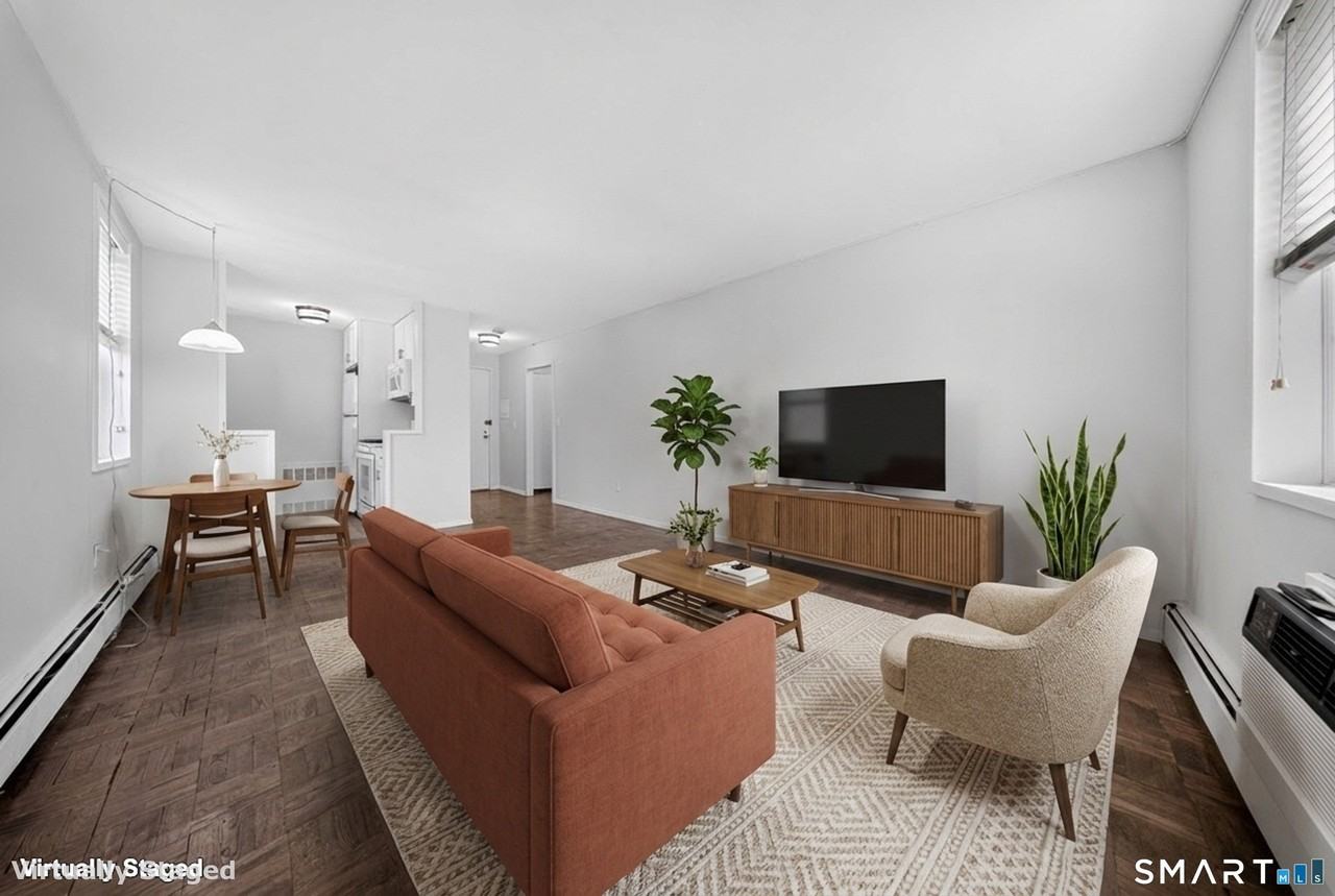 140 Grove St #2H - Photo 4 of 12
