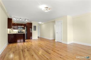 featured image of 550 Connecticut Ave #2