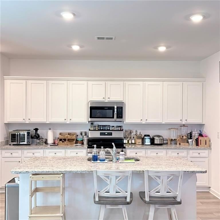 987 Evergreen Rd - Photo 3 of 13