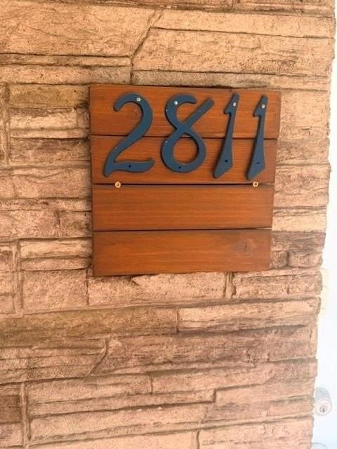2811 Glenwood Ave Se - Photo 3 of 15