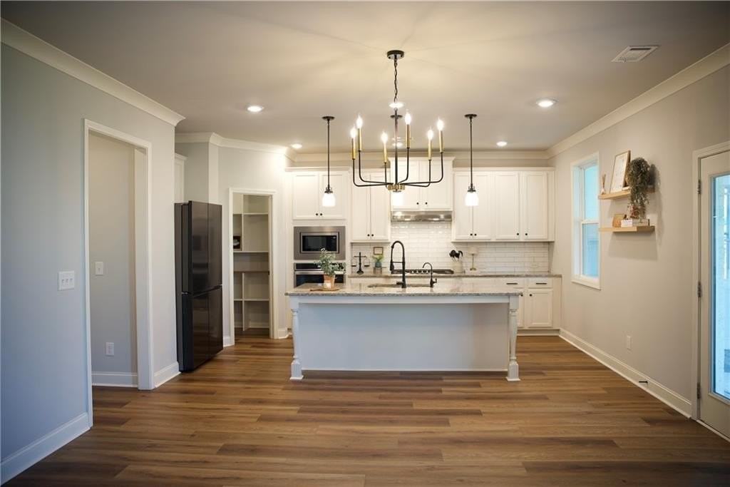 3666 Andover Way - Photo 5 of 31