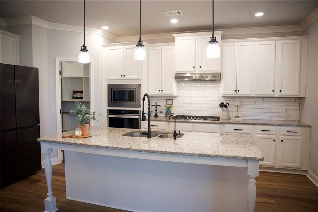 3666 Andover Way - Photo 6 of 31