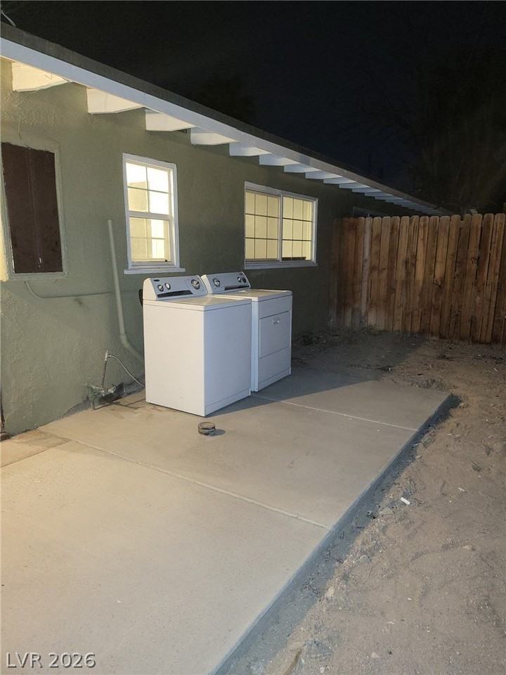 1417 Manzanita Way #1419 - Photo 6 of 7