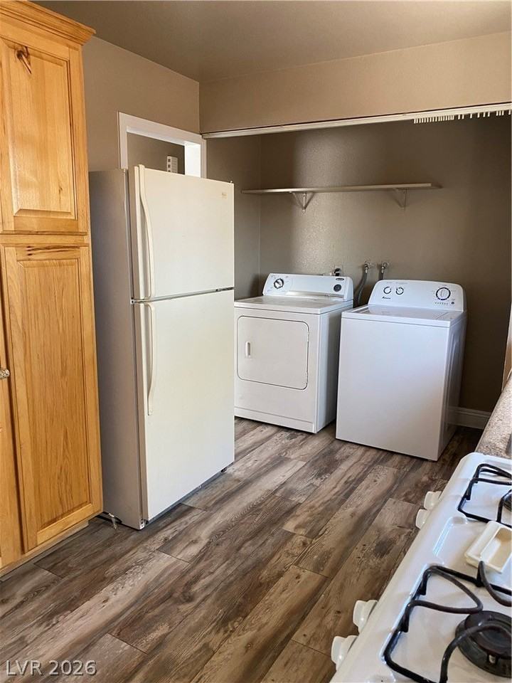 3430 Eldon St - Photo 5 of 10