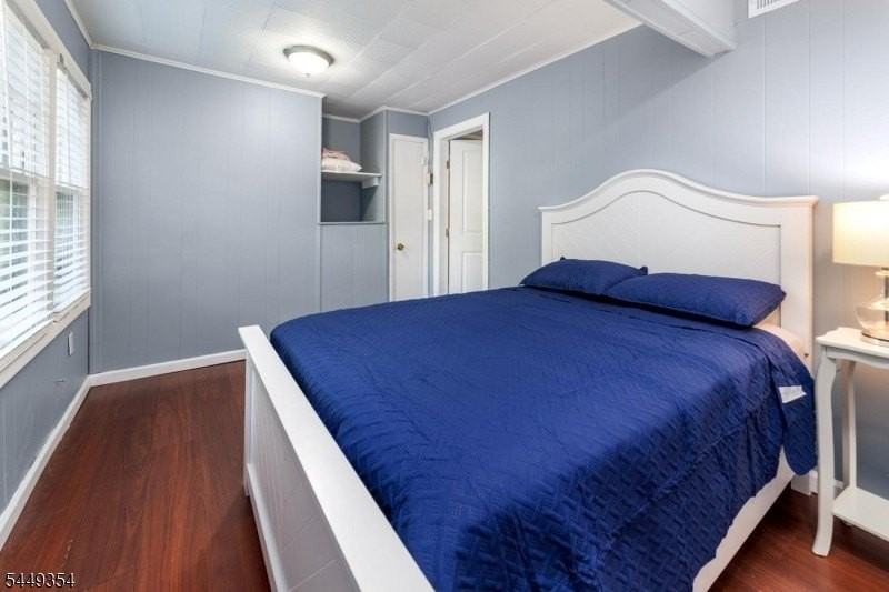 35 Bayonne Dr - Photo 7 of 17
