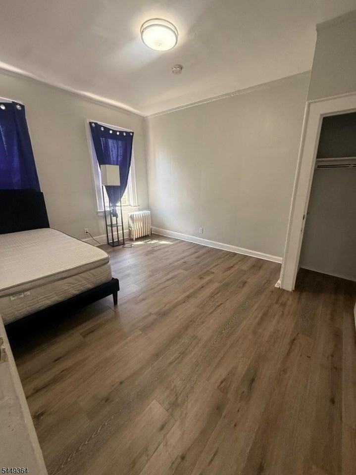 1110 S Wood Ave #10 - Photo 7 of 7