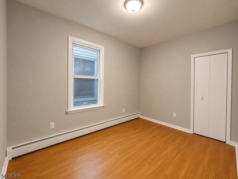 1110 Hampton Pl - Photo 5 of 8