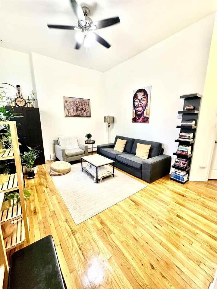 86 South St #2 - Photo 5 of 23