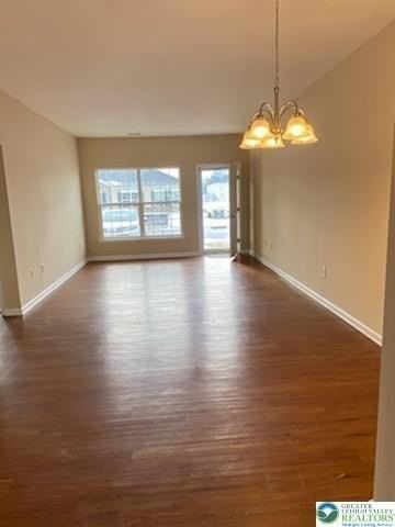 251 Huntington Ln - Photo 2 of 12