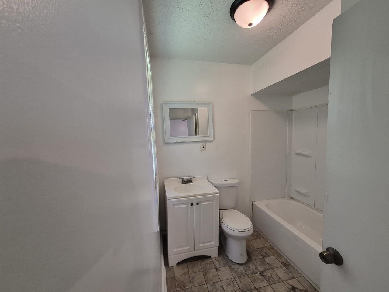 1074 Palmetto Ave #1074 - Photo 7 of 9