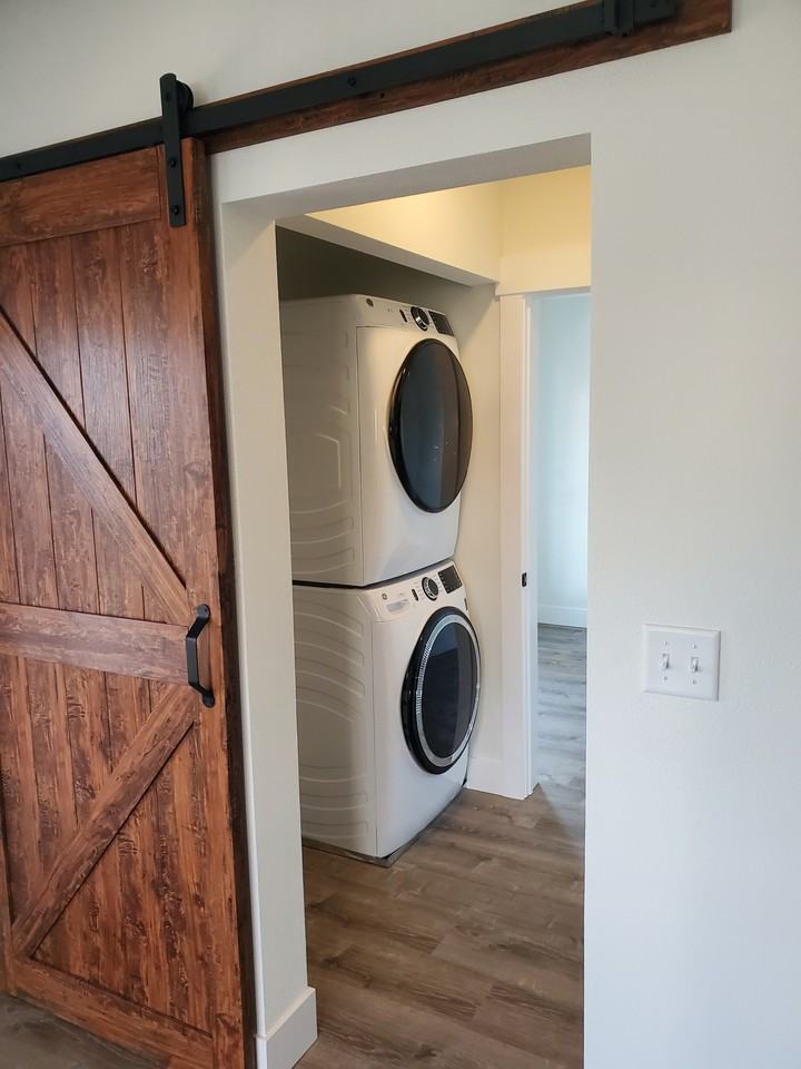 600 W University WayUnit 101 #101 - Photo 5 of 12