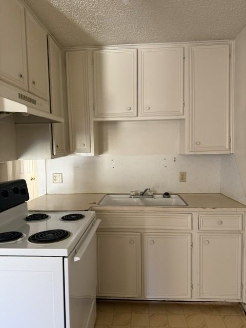 2209 15th St #B - Photo 2 of 2