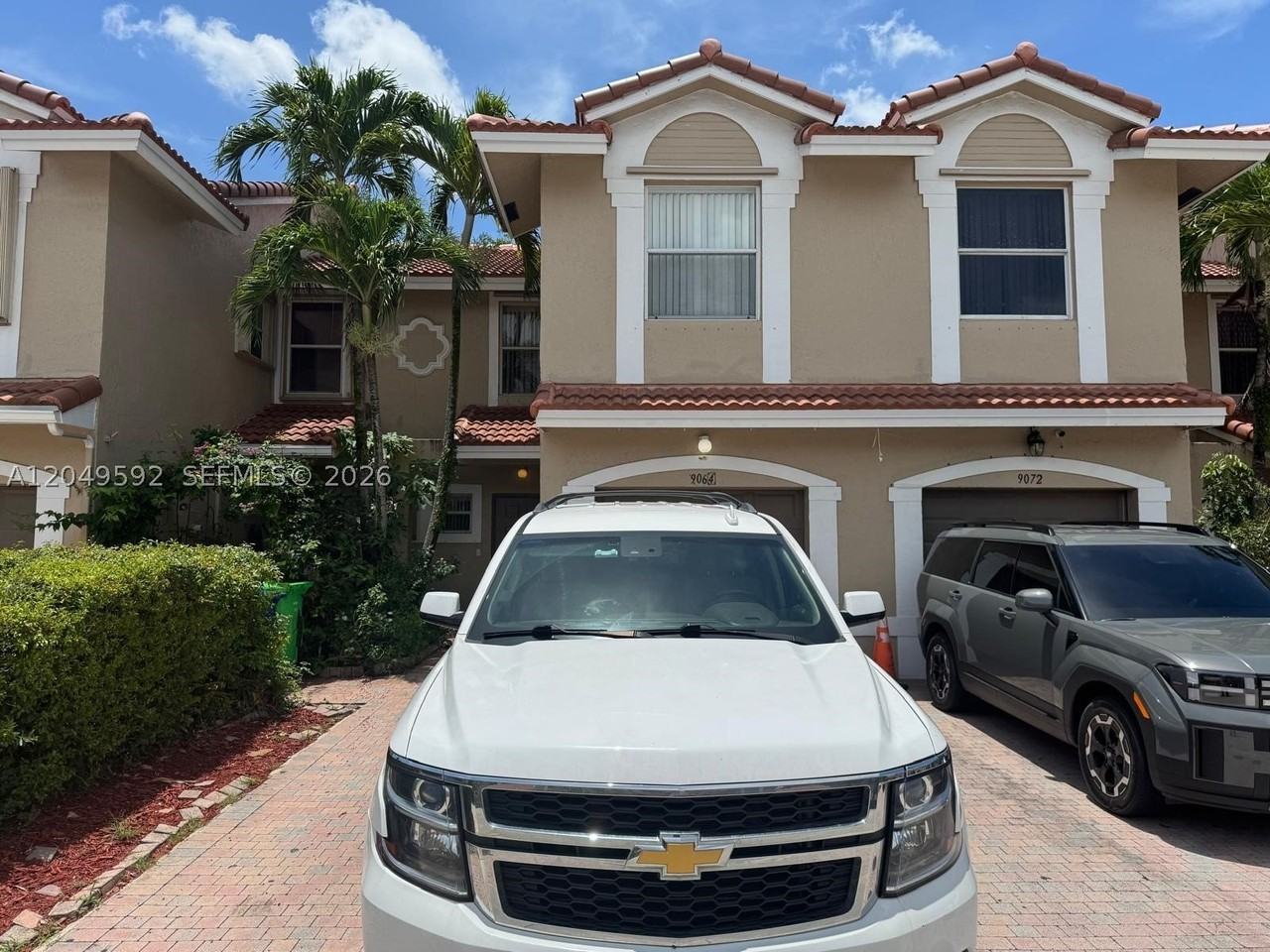9064 Nw 54th St #9064 - Photo 2 of 41